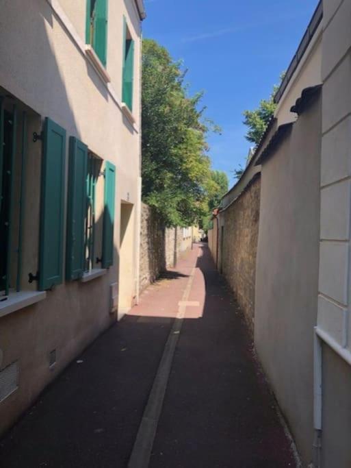 Nice Flat St Germain En Laye Centre 30 Minutes To Paris Saint-Germain-en-Laye Exterior photo